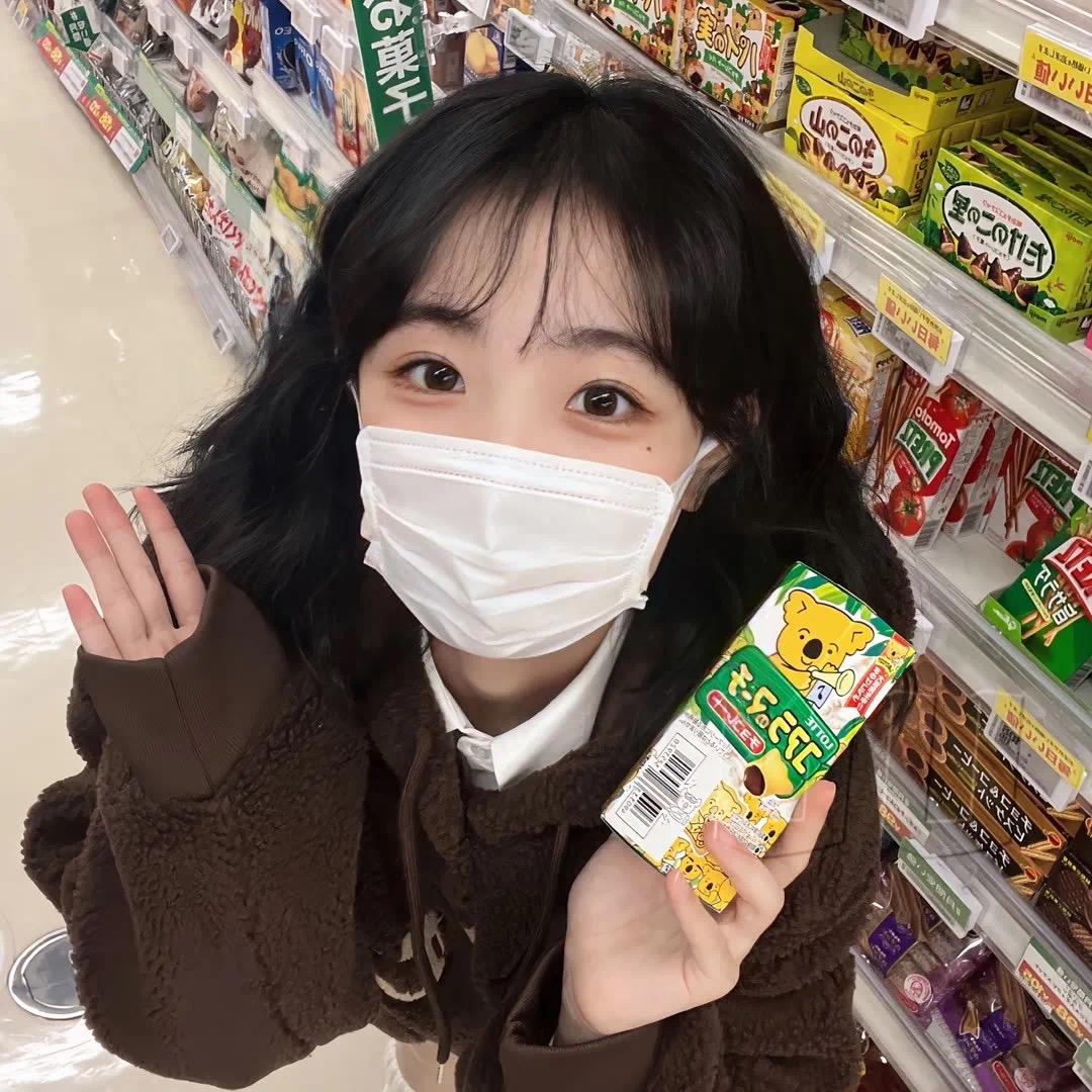 不能发的朋友圈 /•᷅•᷄\୭