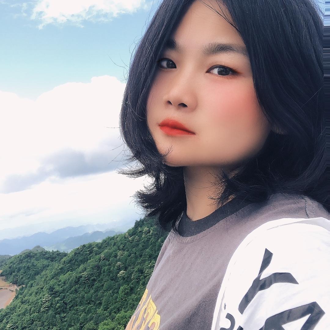 恩施怪物妹儿