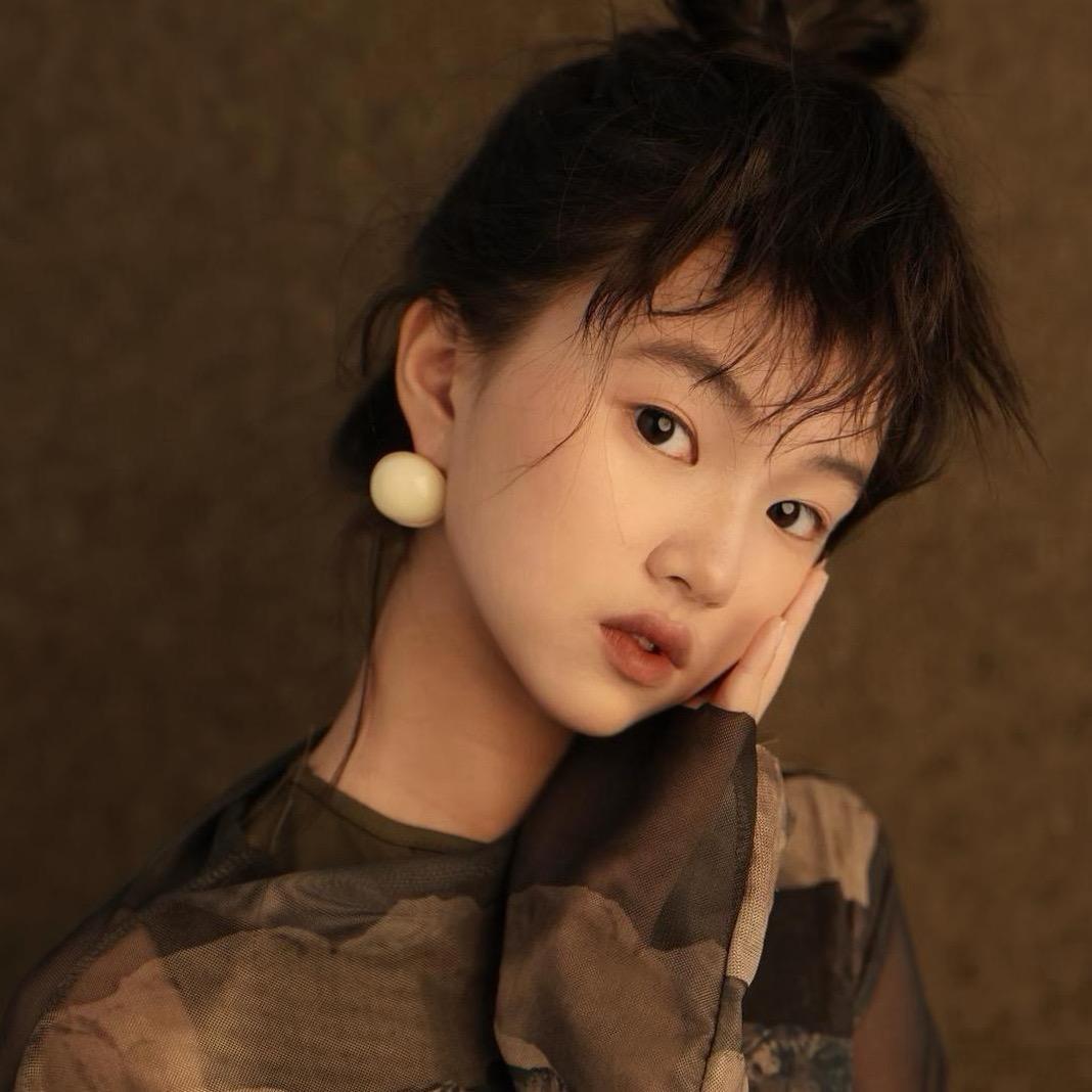 演员周熙雯Aimee