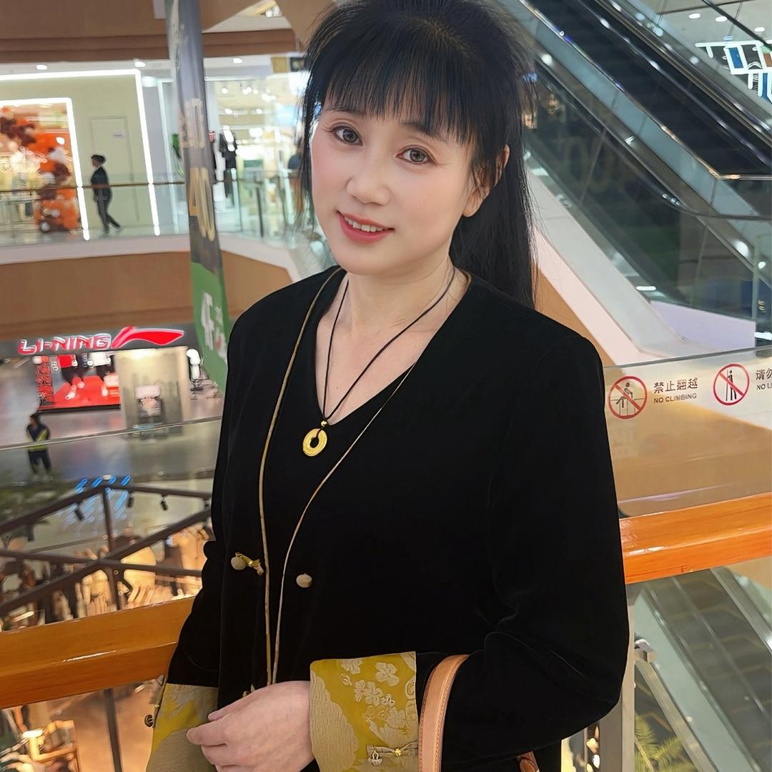 水清云淡