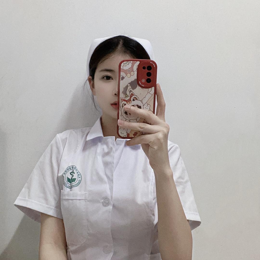 实习护士👩‍⚕️