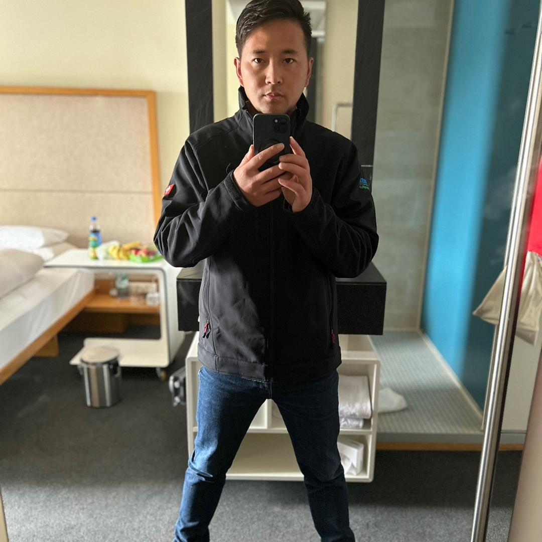 轮滑柱哥