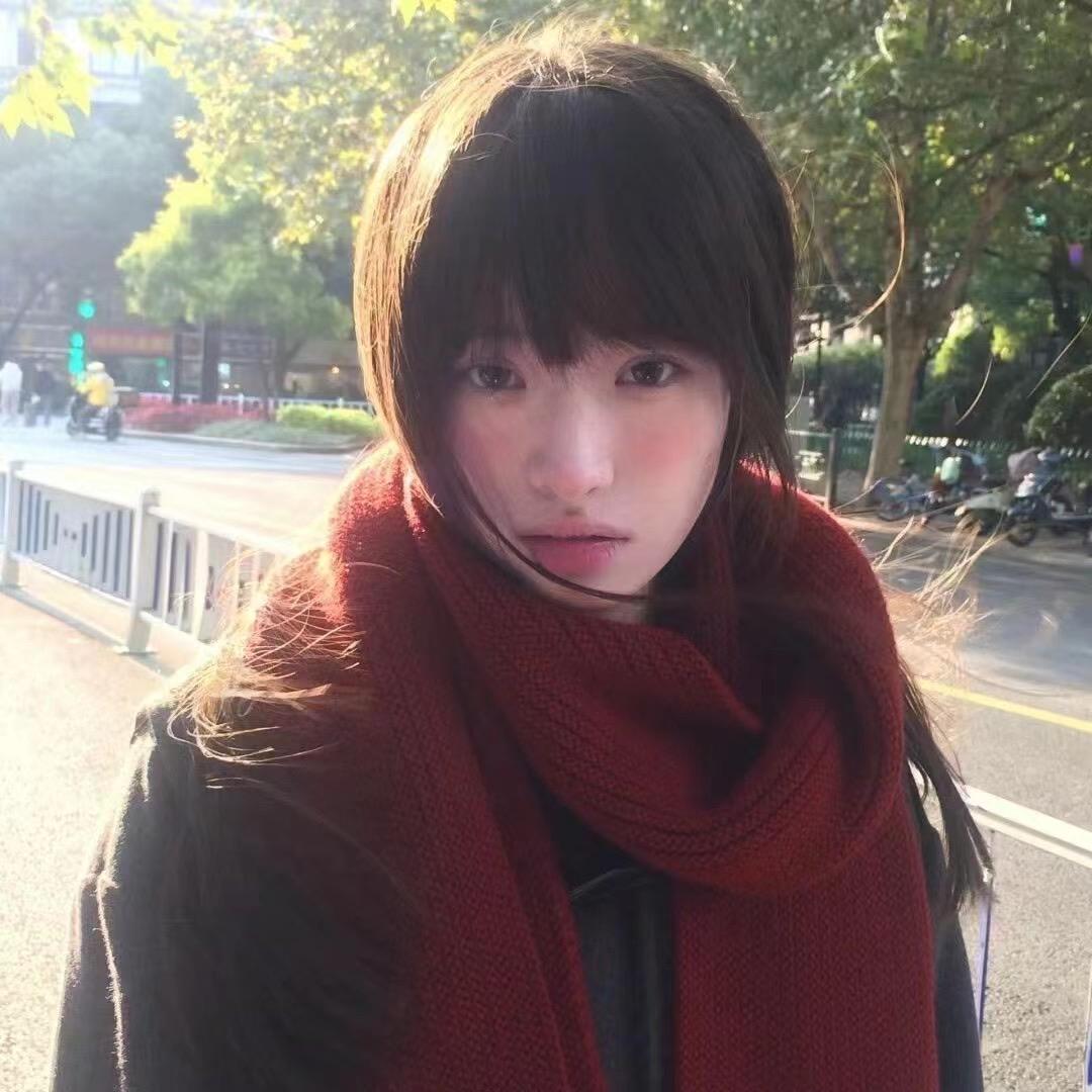 蓝色手抓饼
