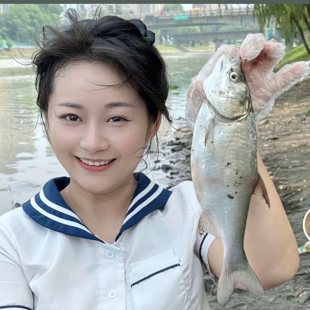 满口香菜