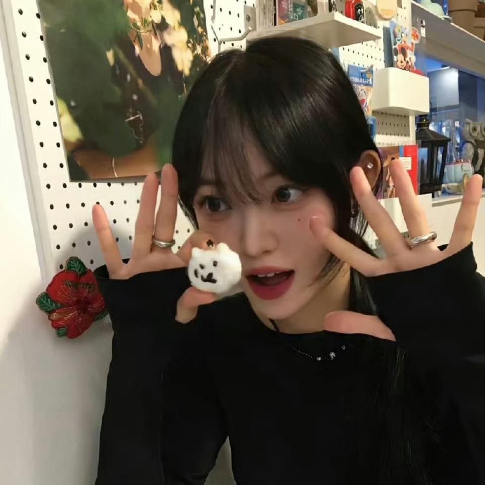 专注眼部护理总部鹏冠百货商行