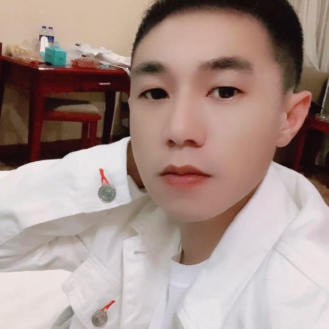 周飞飞