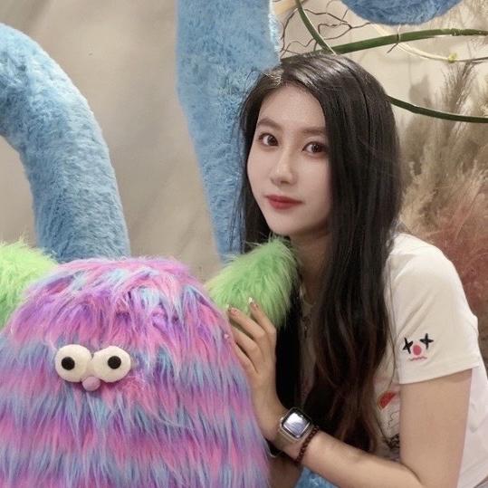 悦悦女装大牌集合
