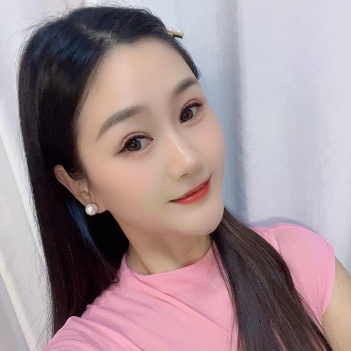 🧚‍♀️月月🧚‍♀️