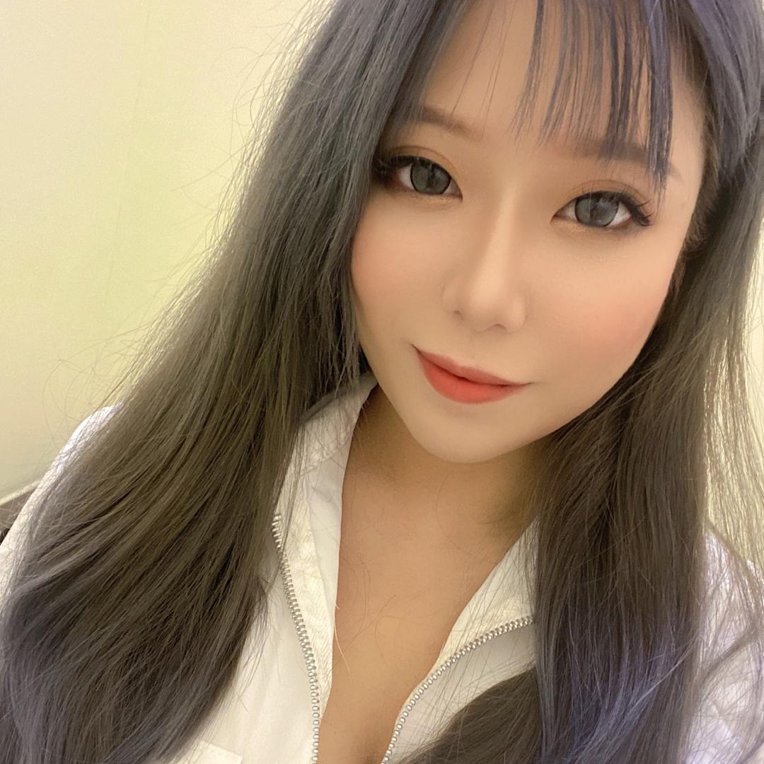 🧸Kaka Leung🖤嘉嘉
