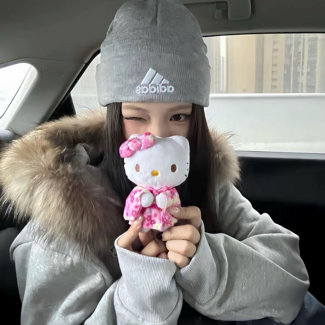 奈里服装