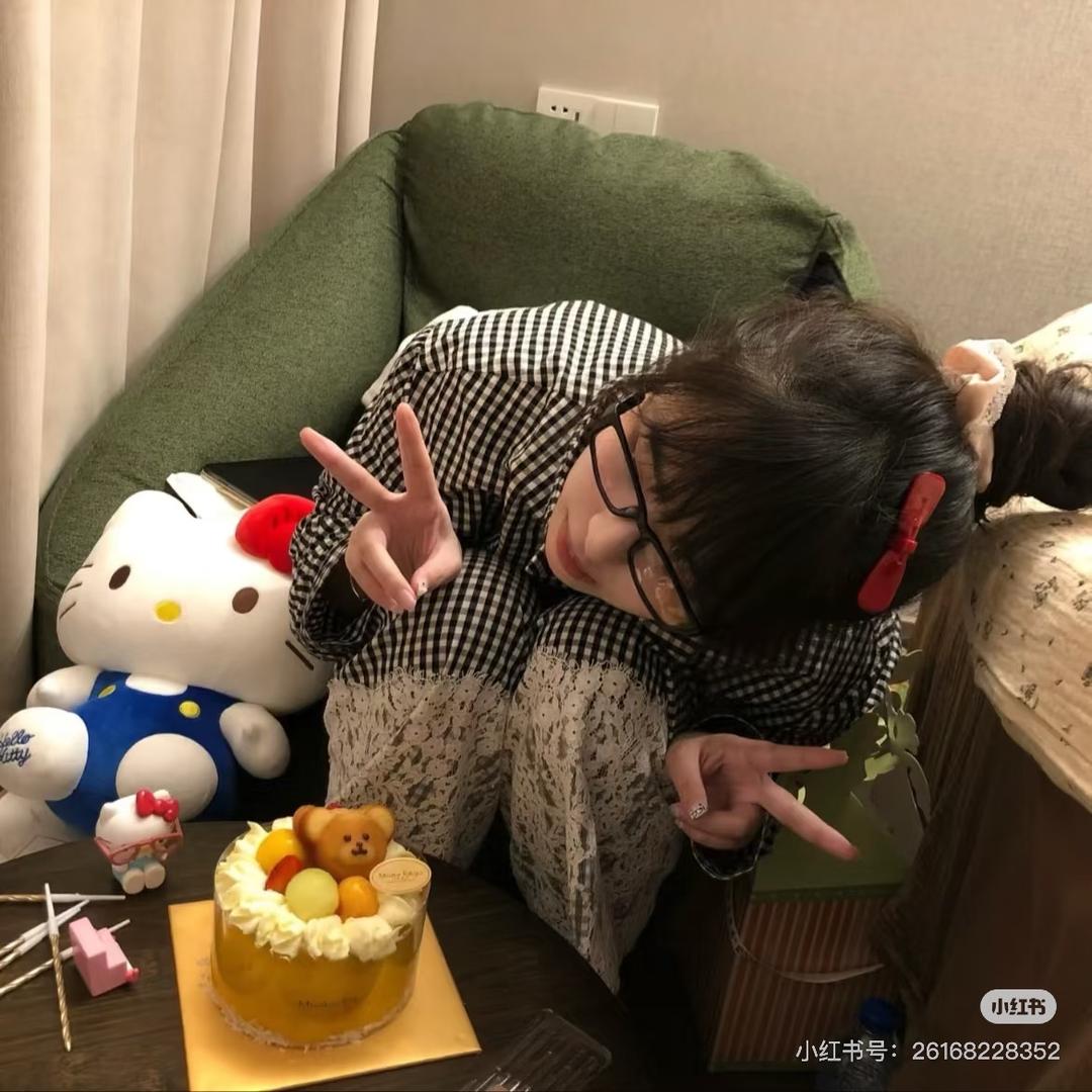 CC奶茶熊舍🐻