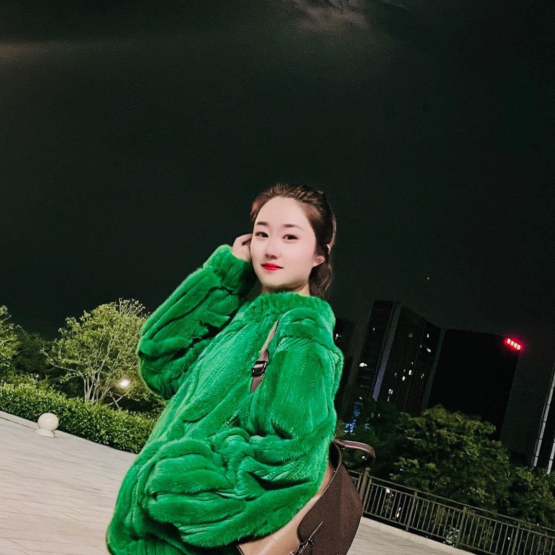 貂小小轻奢服饰