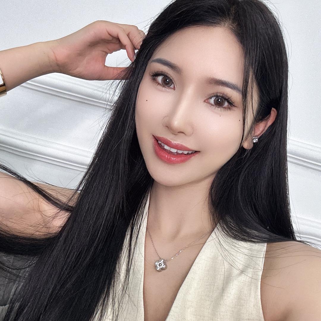 @MM.