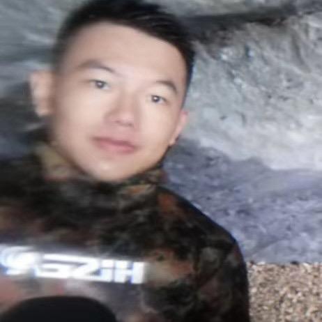 海里扑腾（阿成的海边生活）
