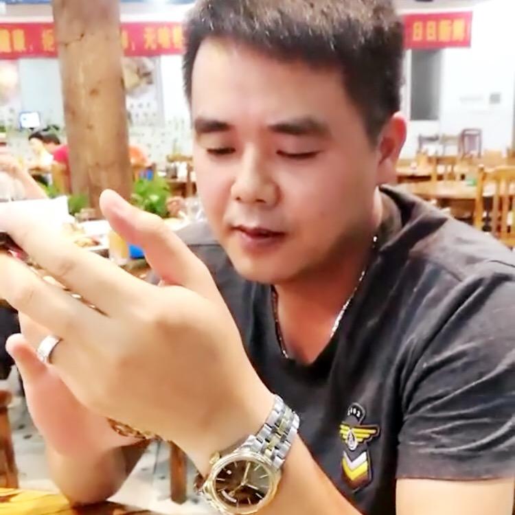 周文华