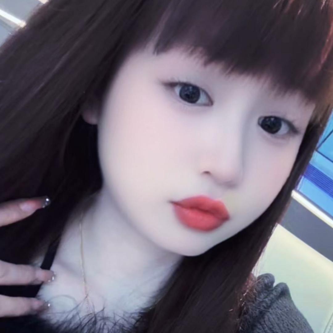 年桦人💕ღ᭄ꦿ꯭劉ꫛ尐姐꧔ꦿএ᭄💕