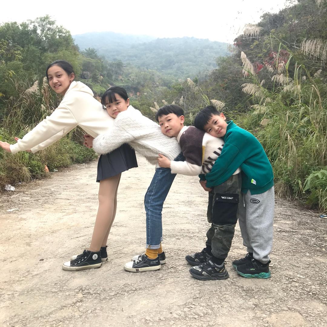 潴潴
