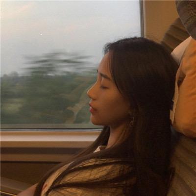 ZRNZ羽绒服