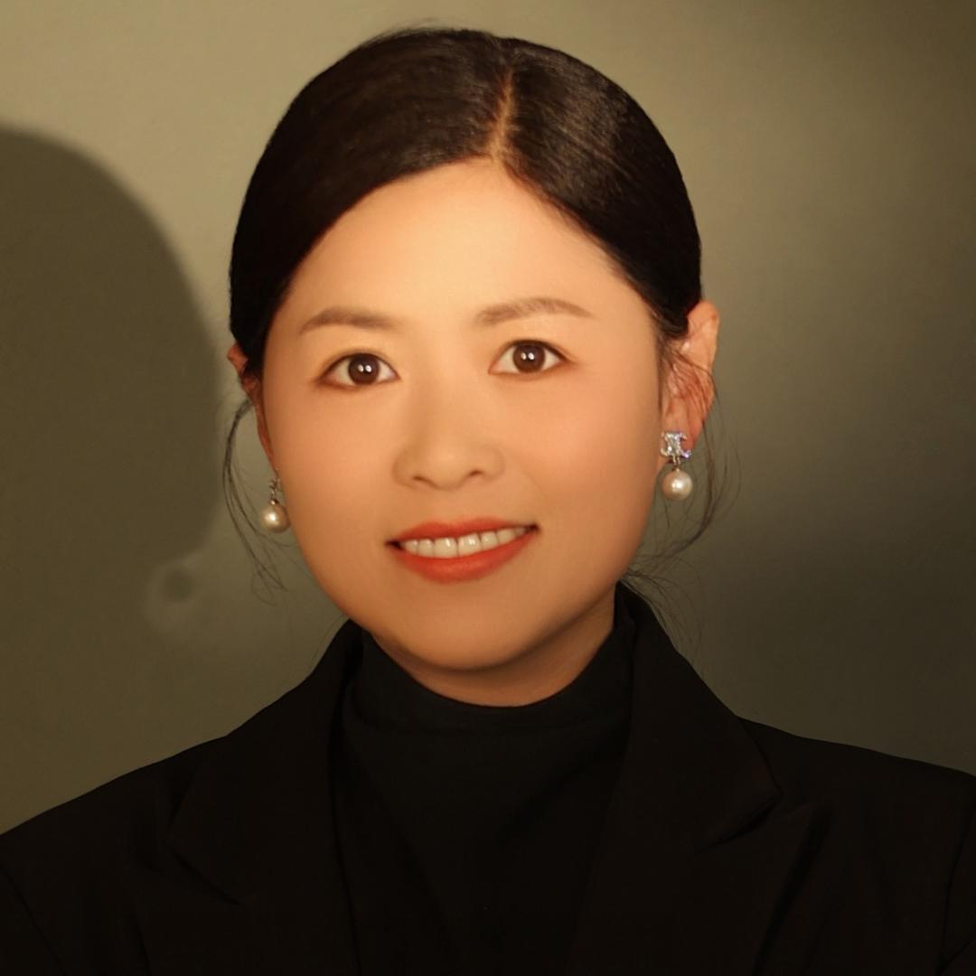 小杜（做宝宝棉衣的疯女人）
