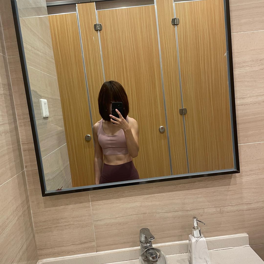 菠萝菠萝蜜啊💍🌹👑