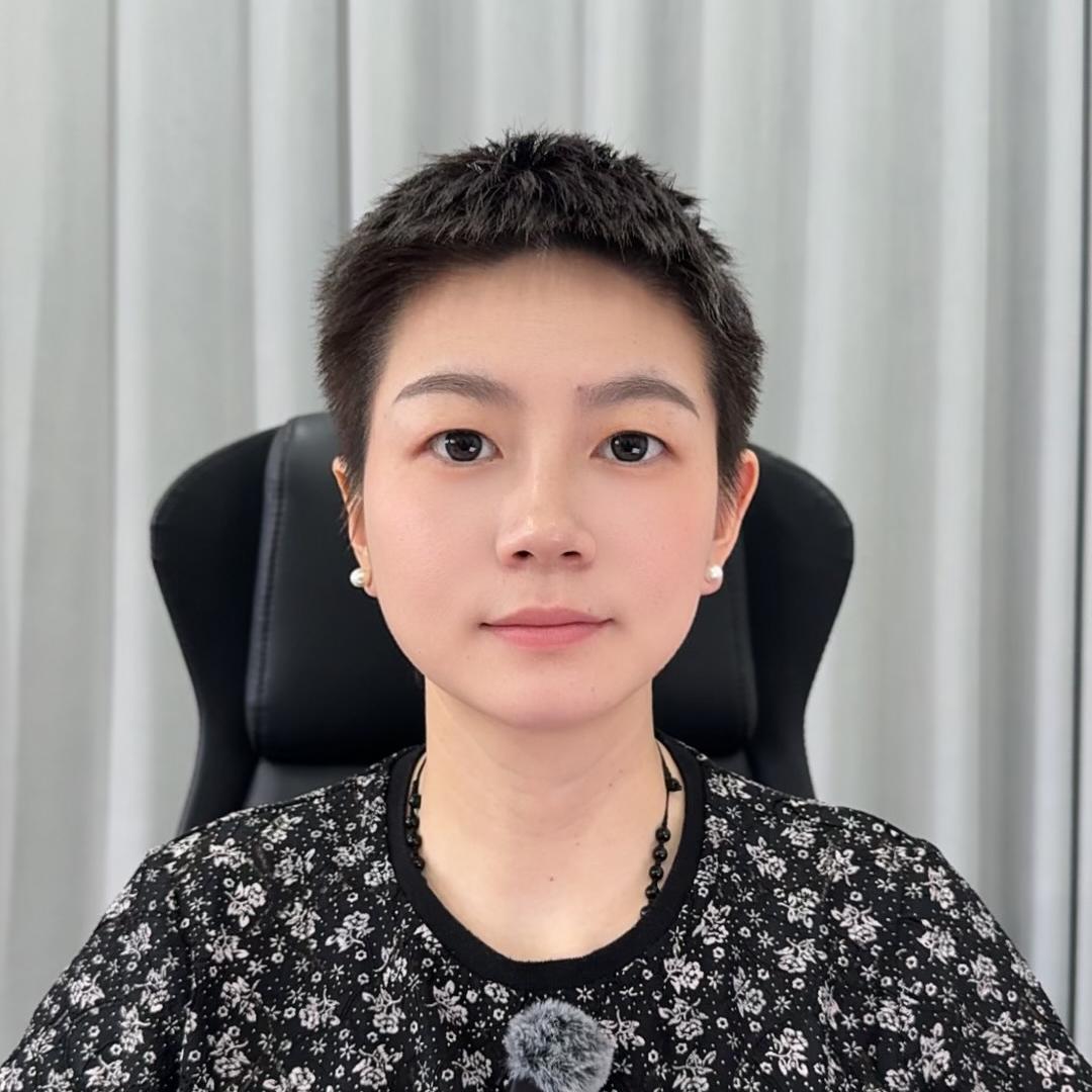 芳姐的裸感实验室