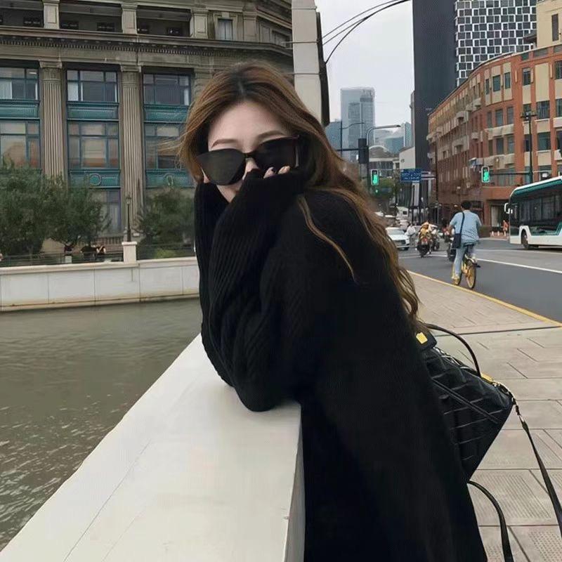 L A