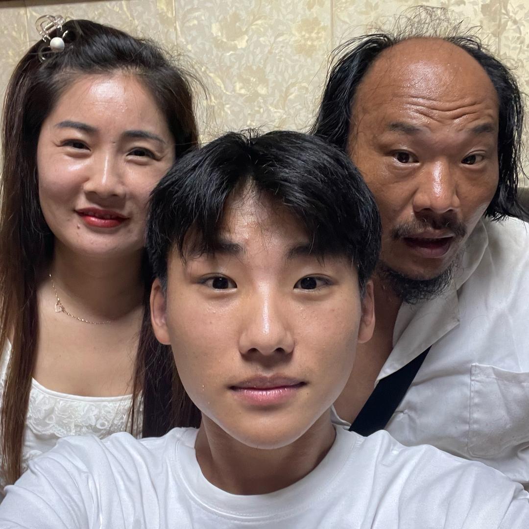 小秃秃生活号