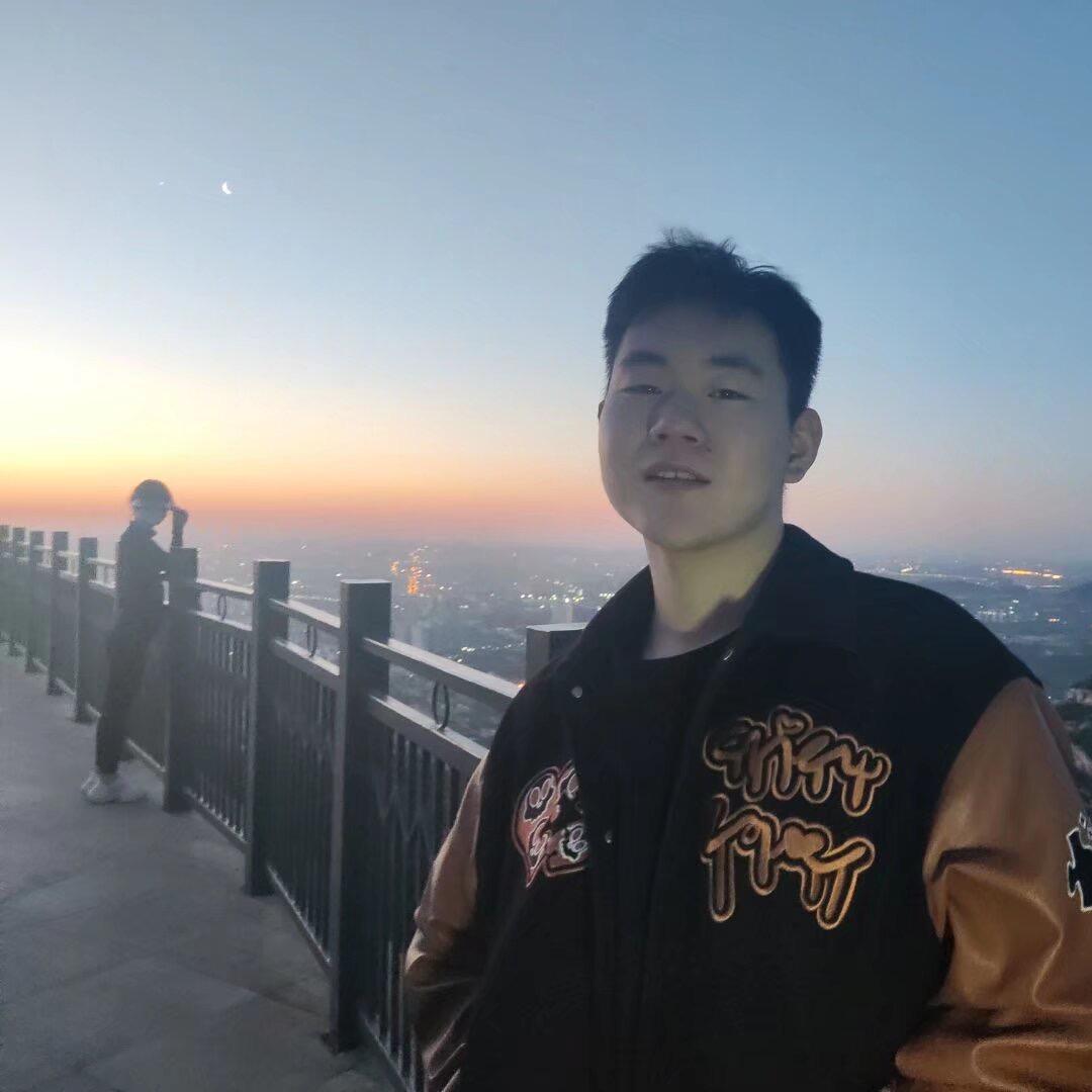 草木之间（叫我小安就好了🙋🏻）
