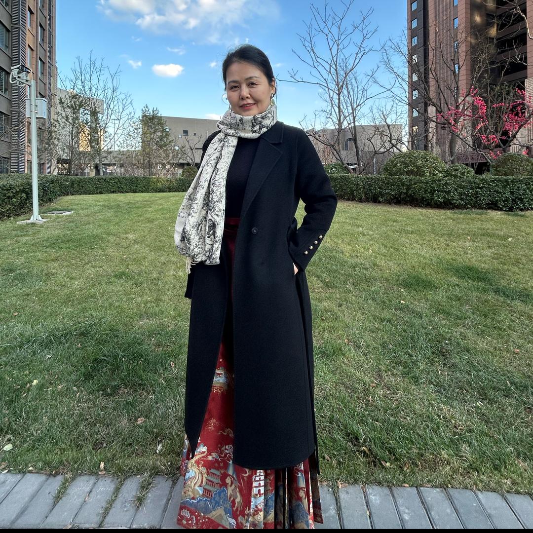 文锦阿姨的穿搭日记