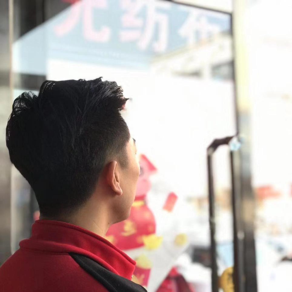 Mr.严