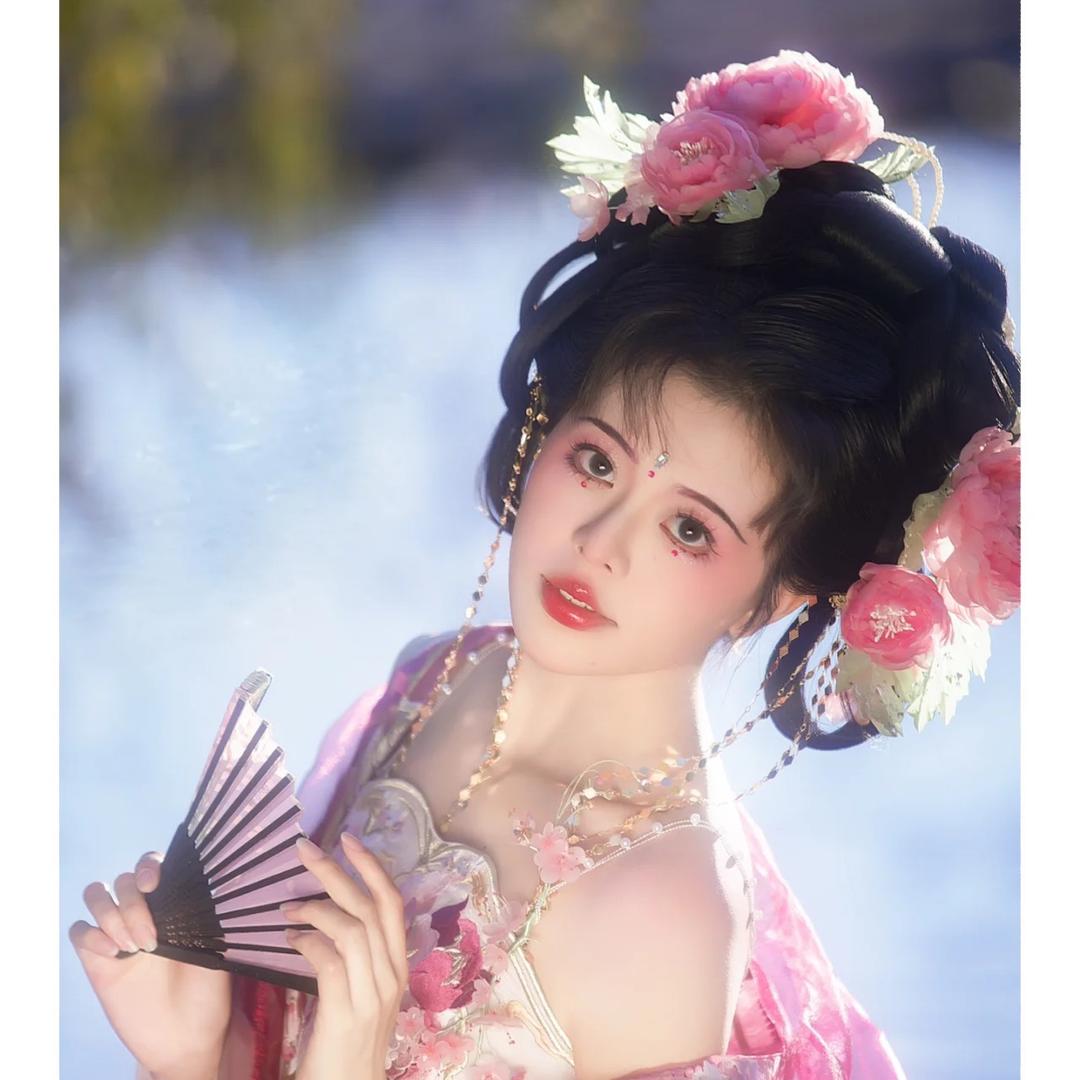 画堂春汉服体验馆