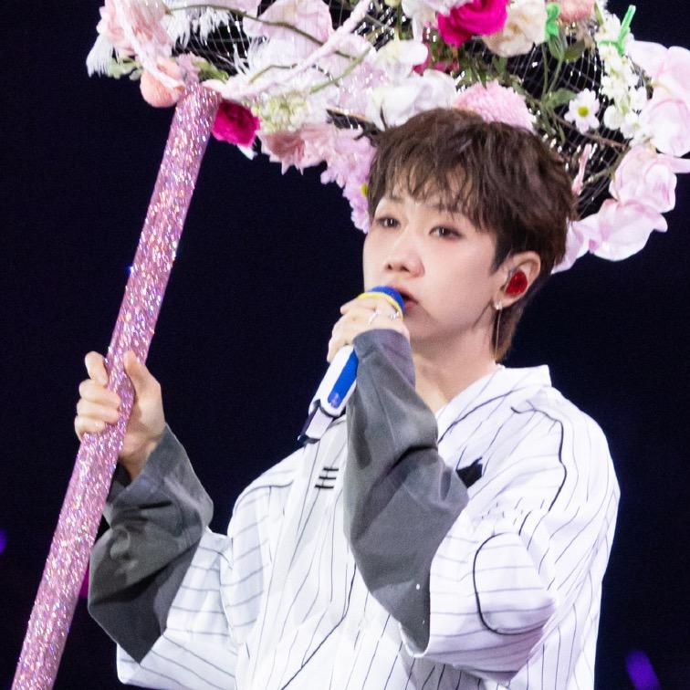 恶龙大人（见过城主大人6️⃣次版）