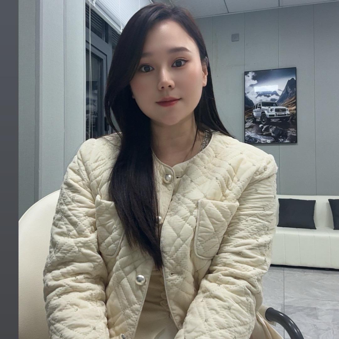 欧尚名品男装（贸易广场北区三街）