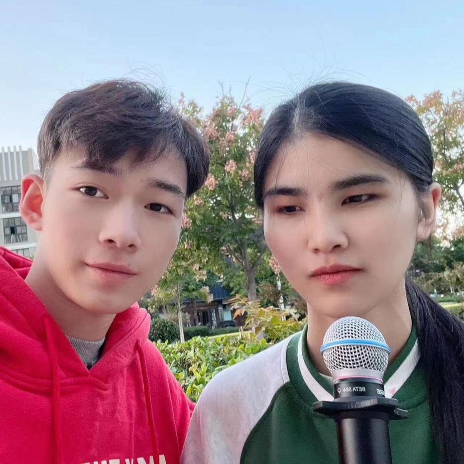 爱唱歌的星儿（姐弟）