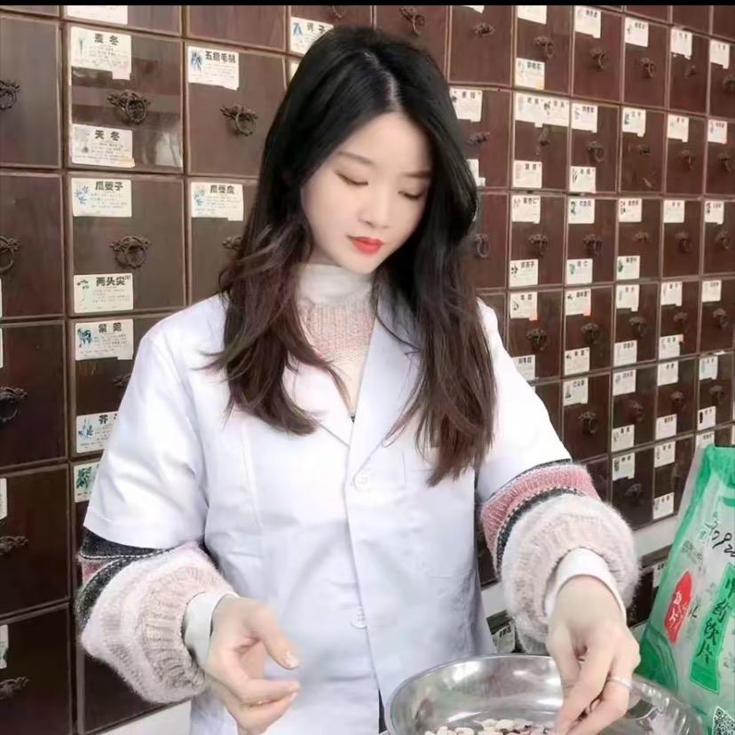 一只受伤的（思思）