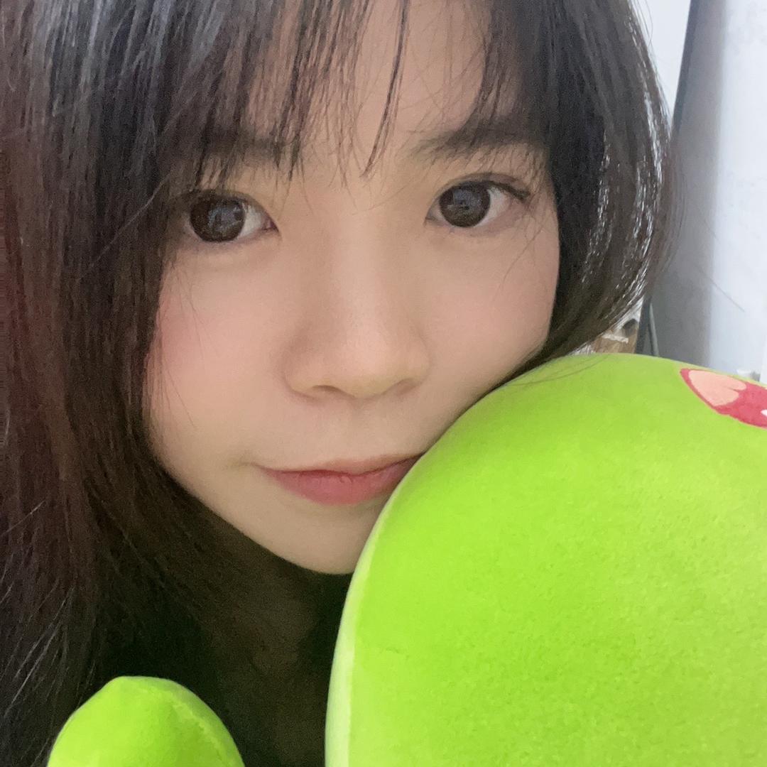 只女