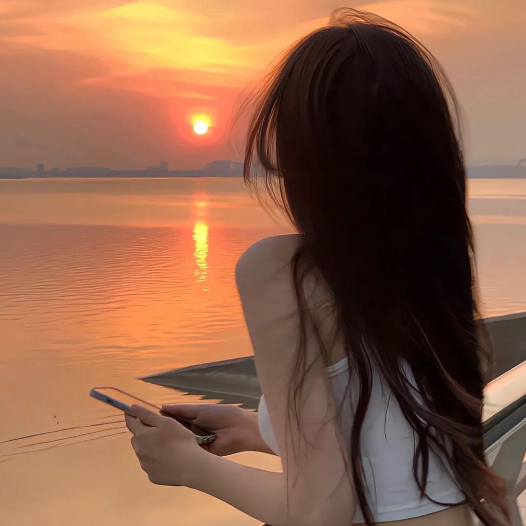 是桐桐丫（有老薛717戒指被饭撒笔芯版）