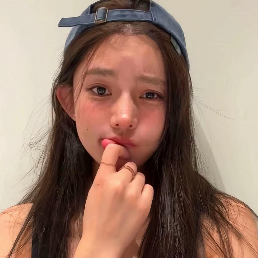 我不是三三