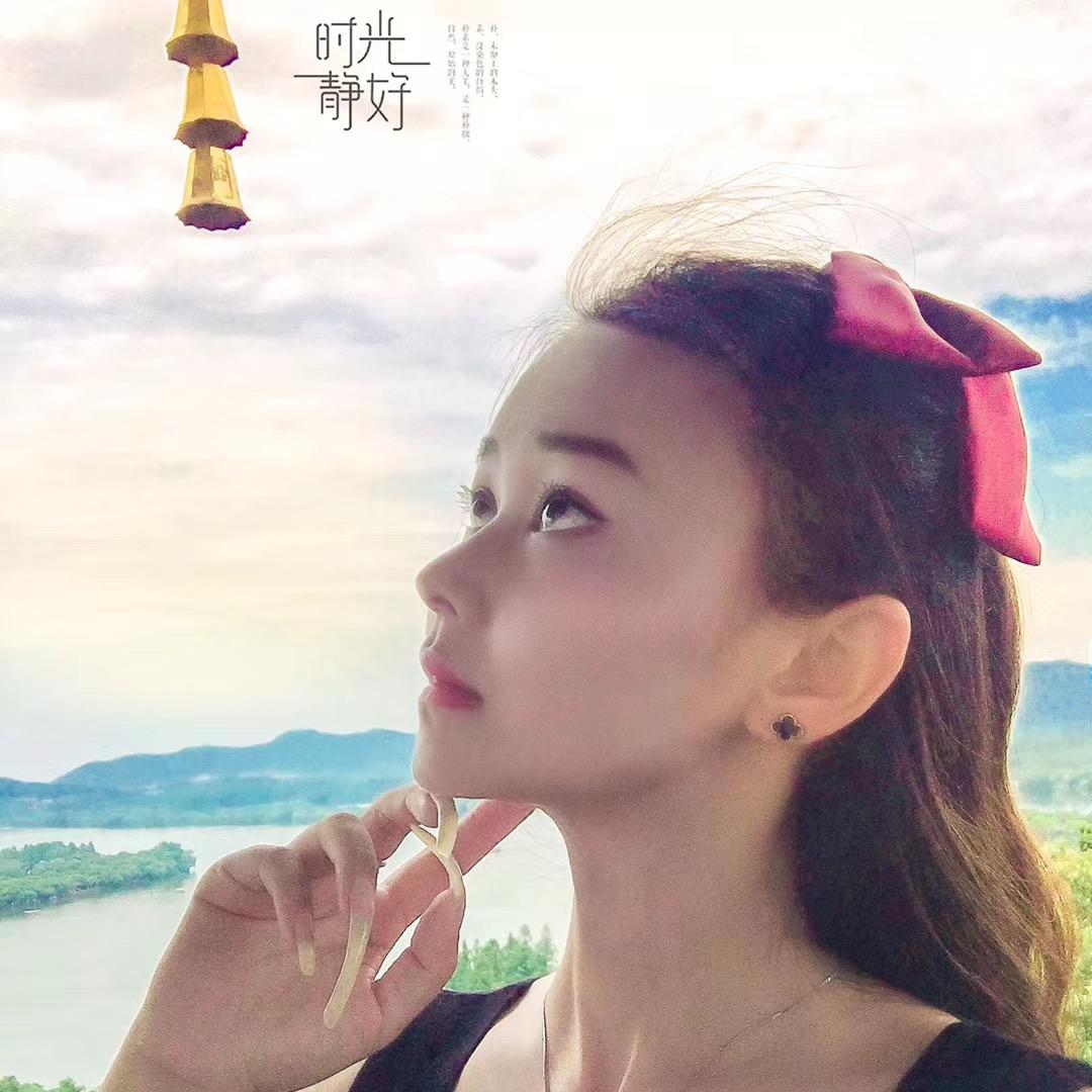 珍 爱 🐰