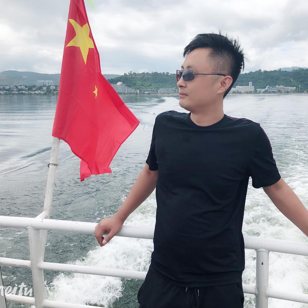 青易驾校 坤哥