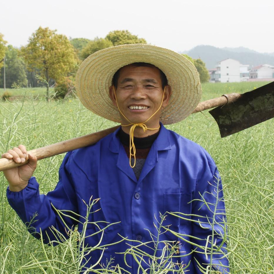 农民村支书(魏三忠）