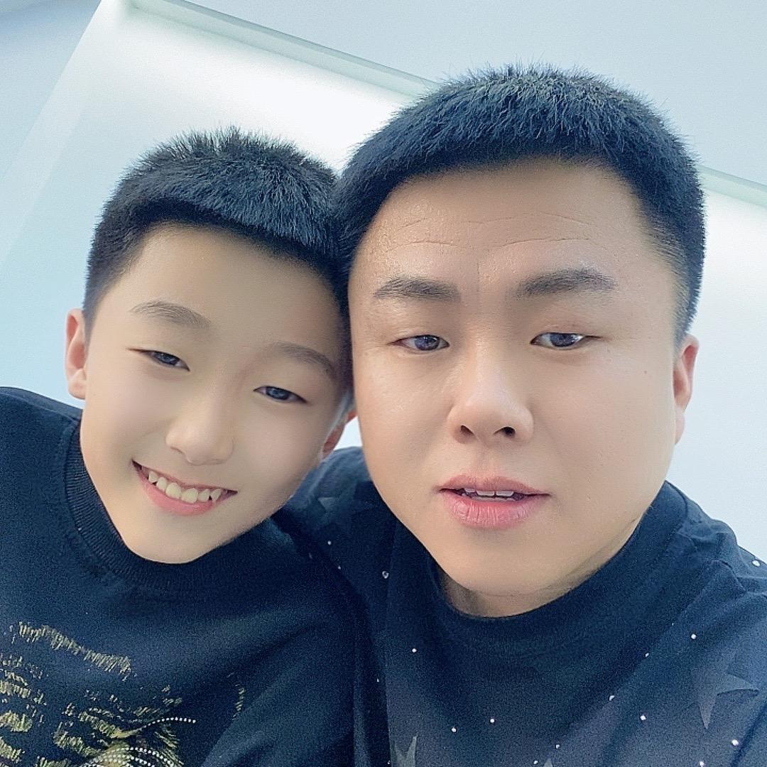 嫩江市韵形象设计