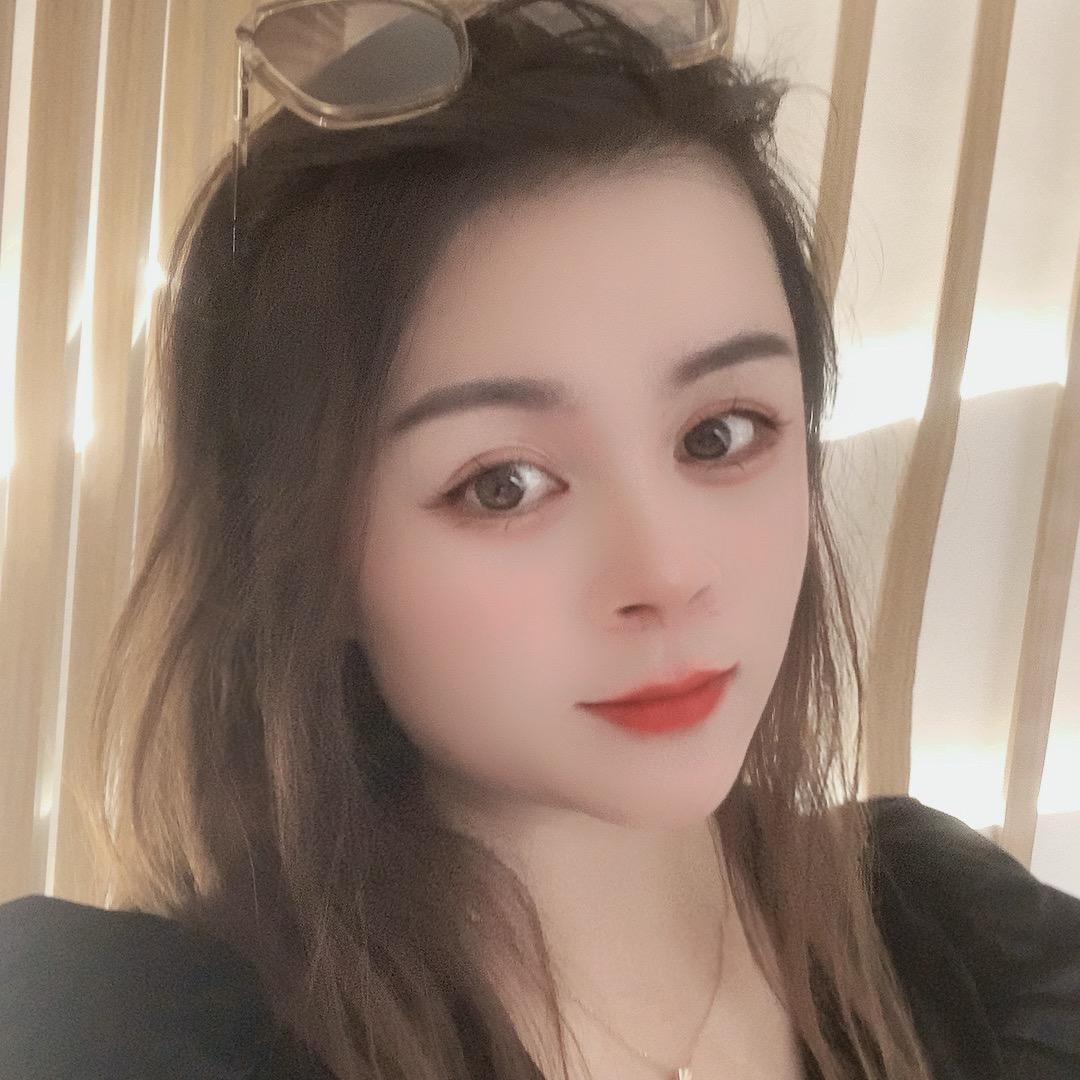 采蘑菇的小仙女