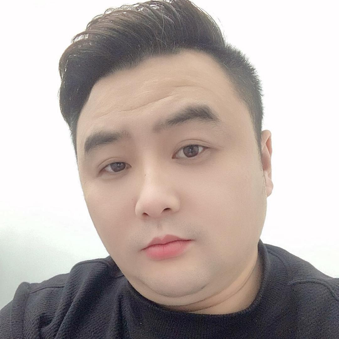 成都卖家具的汤圆哥