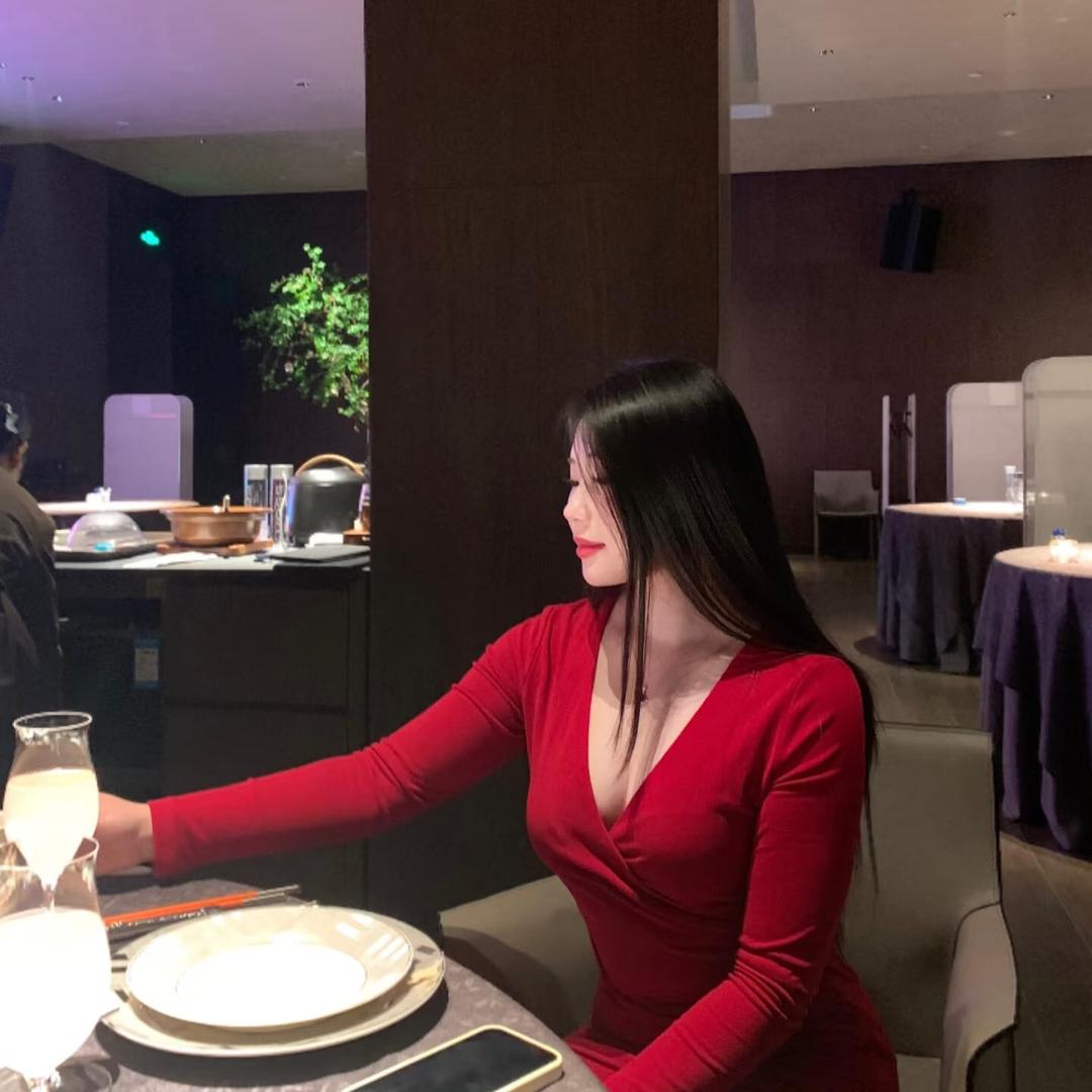 Rebecca_