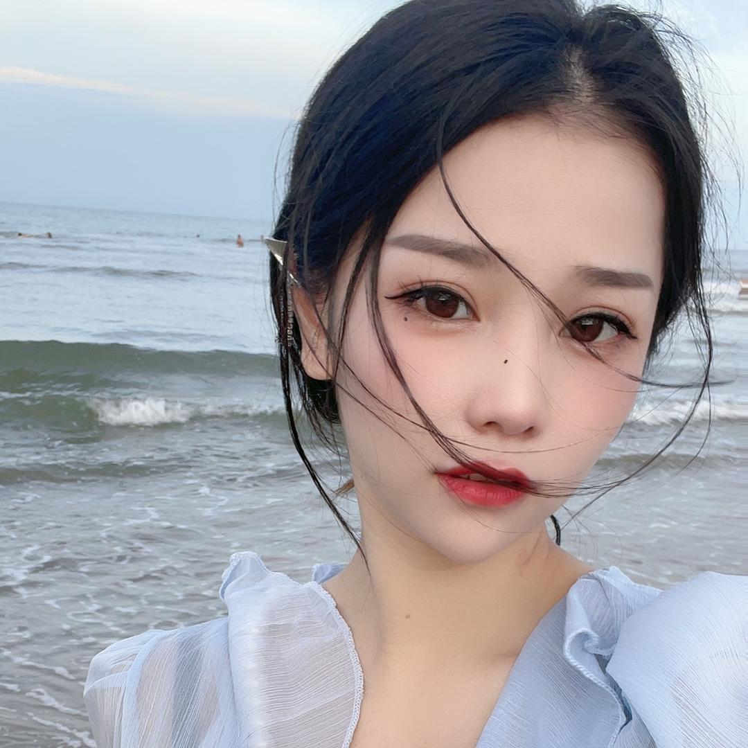 •   是你玲g