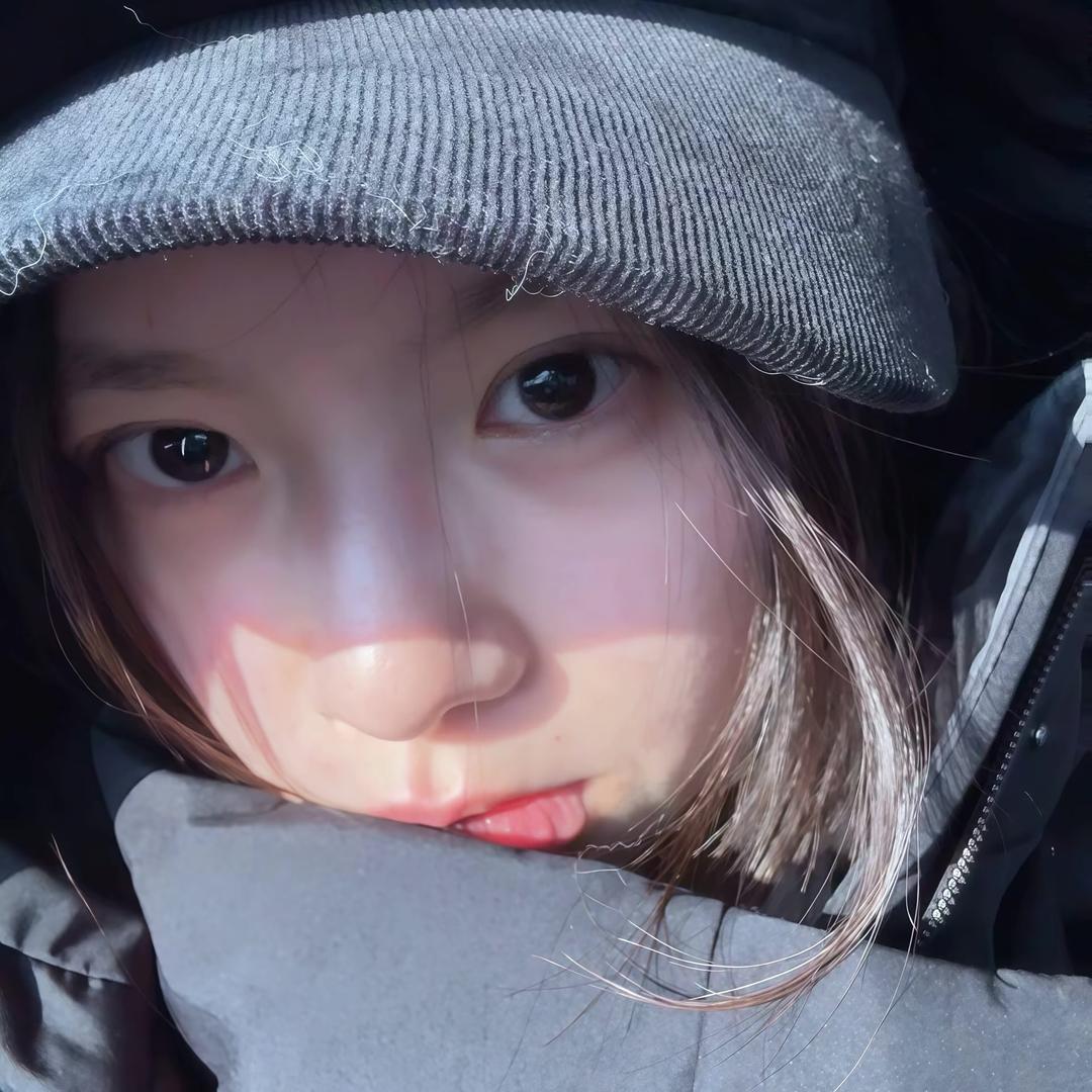 ㅤㅤㅤㅤㅤ莹莹、