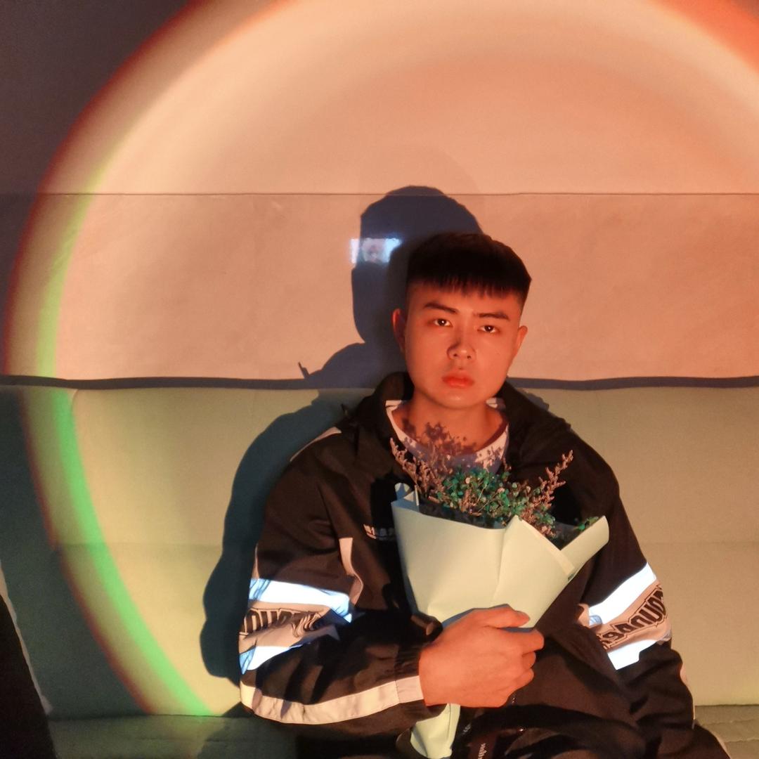 只羡鸳鸯不羡仙🫧