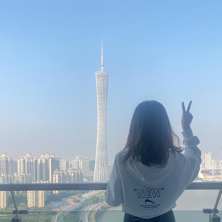 广州时尚拼单带货达人-小航