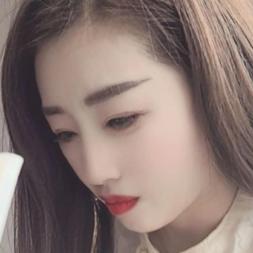 余璐